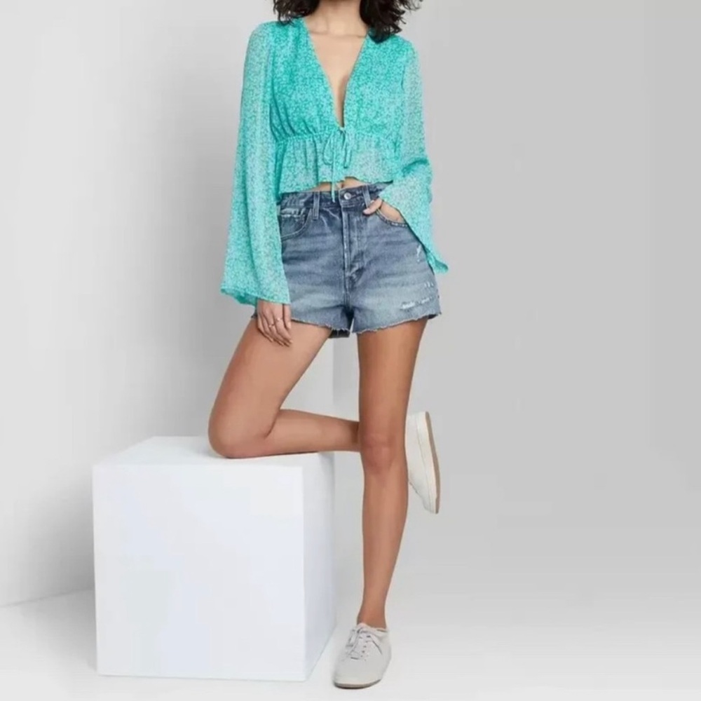 Women's Cut Off Denim Shorts